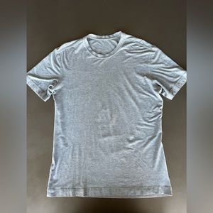 EUC Lululemon 5 year basic T Sz M
